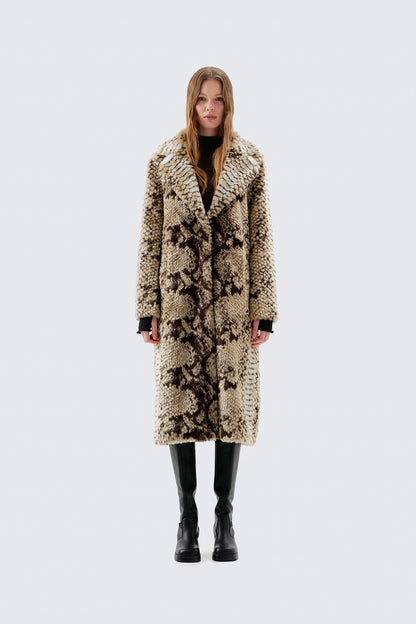Madam Grace Coat